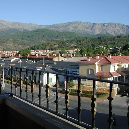 Hostal Avenida Аренас-де-Сан-Педро Екстер'єр фото